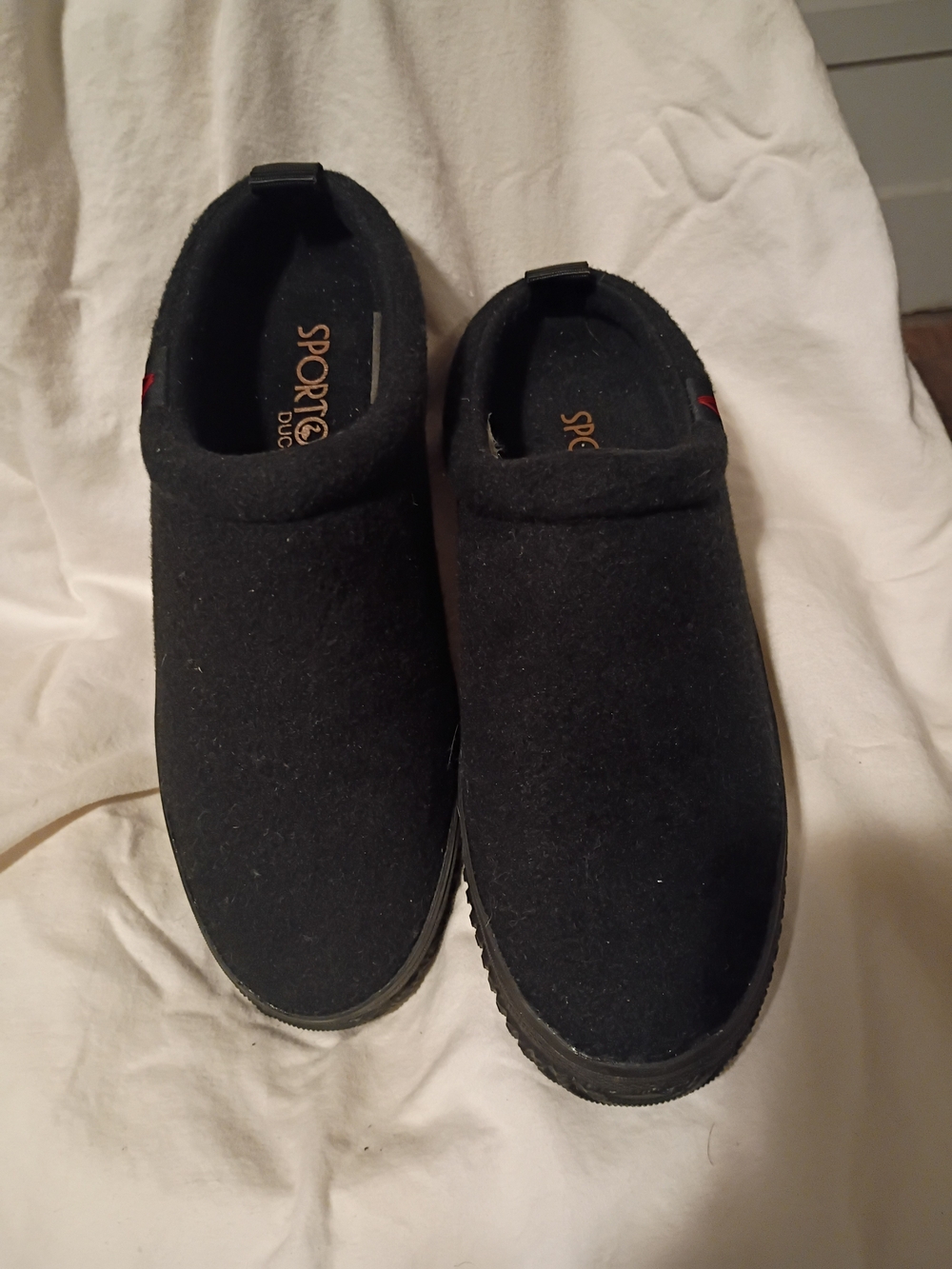 Sporto Black Women's Slip-On Cozy Wool Slippers